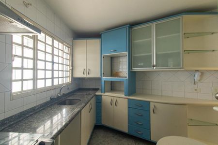 Casa de condomínio à venda com 107m², 3 quartos e 2 vagas Casa de condomínio à venda com 107m², 3 quartos e 2 vagasCozinha