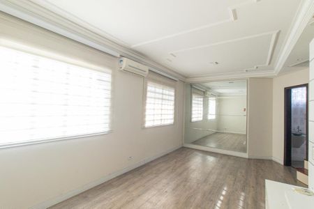 Casa de condomínio à venda com 107m², 3 quartos e 2 vagas Casa de condomínio à venda com 107m², 3 quartos e 2 vagasSala
