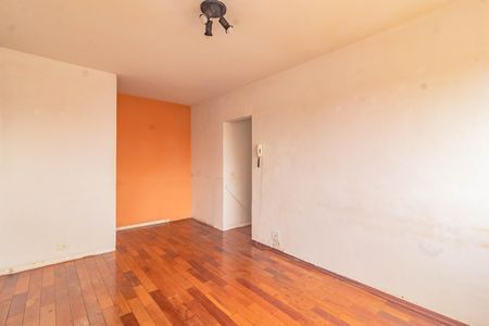 Apartamento à venda com 63m², 2 quartos e 1 vaga Apartamento à venda com 63m², 2 quartos e 1 vagaSala
