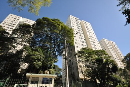 Apartamento para alugar com 51m², 2 quartos e 1 vagaFachada