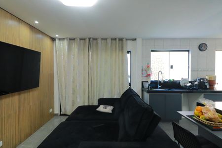 Sala de casa à venda com 2 quartos, 175m² em Vila Carrão, São Paulo