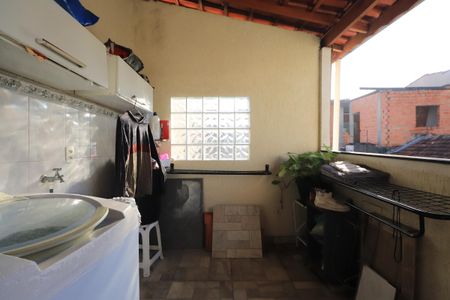 Área de Serviço de casa à venda com 2 quartos, 175m² em Vila Carrão, São Paulo