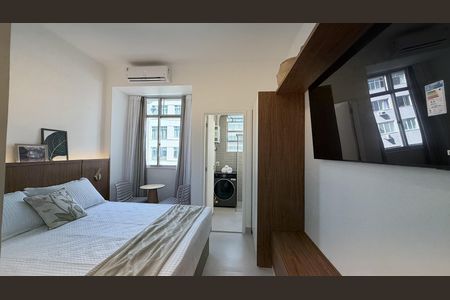 Studio à venda com 22m², 1 quarto e sem vaga Studio à venda com 22m², 1 quarto e sem vagaSala / Quarto