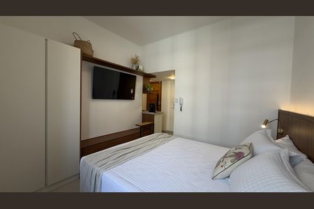 Sala / Quarto de kitnet/studio à venda com 1 quarto, 22m² em Copacabana, Rio de Janeiro