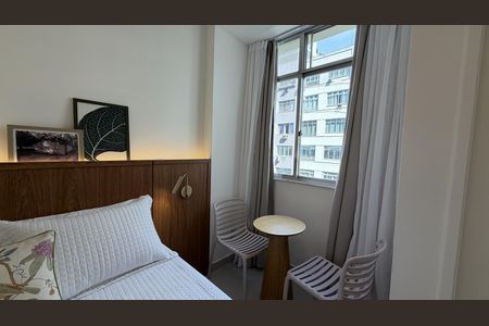 Studio à venda com 22m², 1 quarto e sem vaga Studio à venda com 22m², 1 quarto e sem vagaSala / Quarto