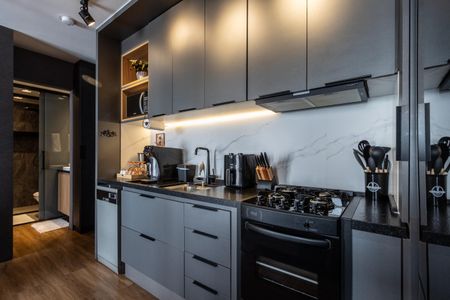 Cozinha de apartamento para alugar com 1 quarto, 37m² em Lapa de Baixo, São Paulo