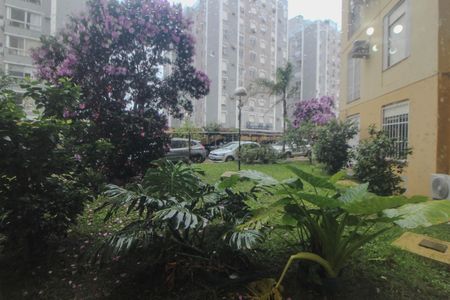 Apartamento para alugar com 76m², 2 quartos e sem vagaVista