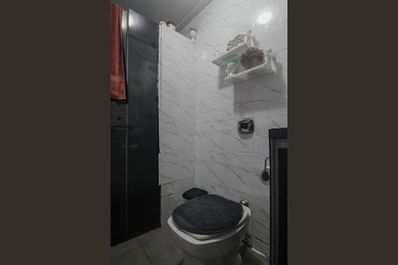 Banheiro de apartamento para alugar com 2 quartos, 76m² em Tristeza, Porto Alegre