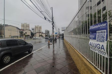 Apartamento para alugar com 76m², 2 quartos e sem vagaPlaca