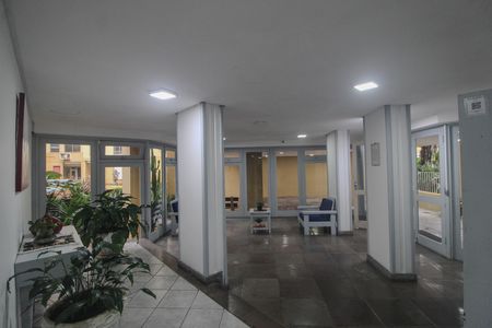 Apartamento para alugar com 76m², 2 quartos e sem vagaHall de entrada