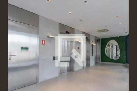 Hall de apartamento para alugar com 1 quarto, 27m² em Rebouças, Curitiba