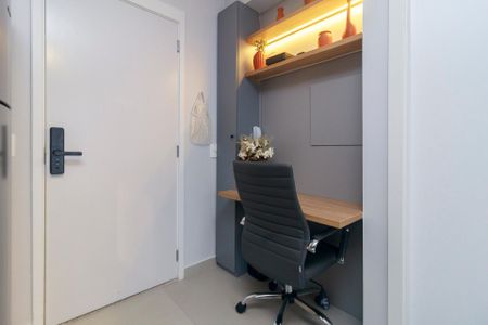 Apartamento para alugar com 27m², 1 quarto e sem vaga Apartamento para alugar com 27m², 1 quarto e sem vagaEscritório