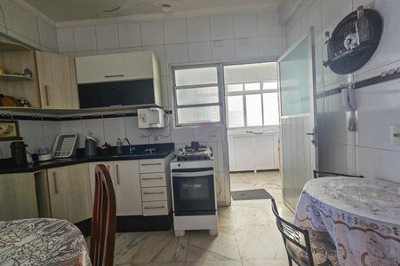 Apartamento para alugar com 4 quartos, 150m² em Centro, Guarujá