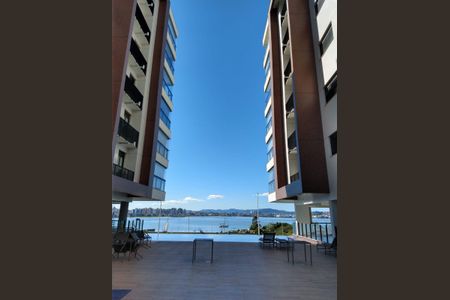 Apartamento para alugar com 82m², 2 quartos e 2 vagas Apartamento para alugar com 82m², 2 quartos e 2 vagasPiscina