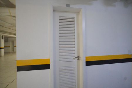 Apartamento para alugar com 82m², 2 quartos e 2 vagasHobby Box