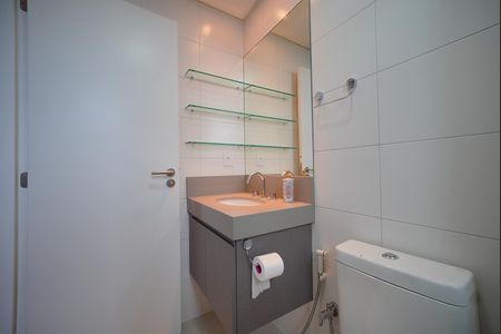 Apartamento para alugar com 82m², 2 quartos e 2 vagasBanheiro da Suíte 1