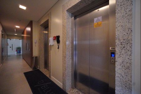 Apartamento para alugar com 82m², 2 quartos e 2 vagasElevadores