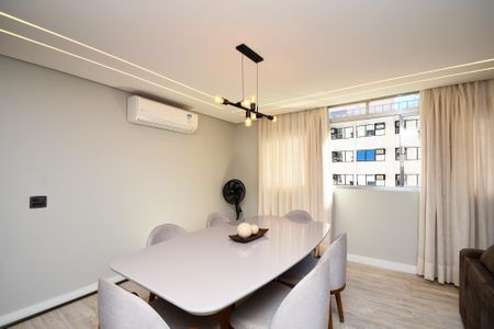 Apartamento à venda com 117m², 3 quartos e 1 vaga Apartamento à venda com 117m², 3 quartos e 1 vagaSala de jantar