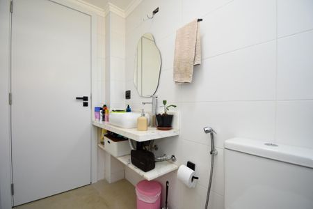 banheiro de apartamento à venda com 3 quartos, 117m² em Pinheiros, São Paulo