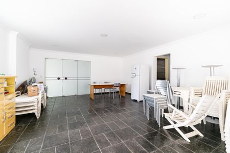 Apartamento à venda com 60m², 2 quartos e 1 vaga Apartamento à venda com 60m², 2 quartos e 1 vagaÁrea comum - Salão de festas