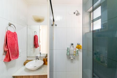 Banheiro  de apartamento à venda com 2 quartos, 60m² em Vila Mascote, São Paulo