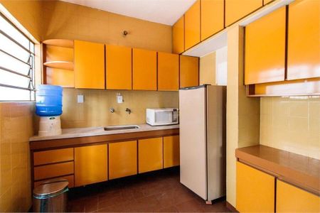 Casa à venda com 2 quartos, 225m² em Jardim das Acacias, São Paulo