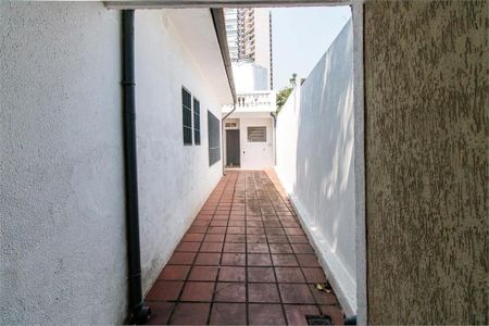 Casa à venda com 2 quartos, 225m² em Jardim das Acacias, São Paulo