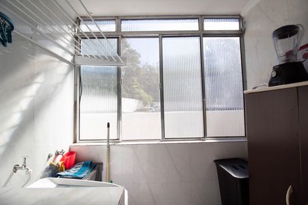 Apartamento à venda com 60m², 2 quartos e 1 vaga Apartamento à venda com 60m², 2 quartos e 1 vagaÁrea de Serviço