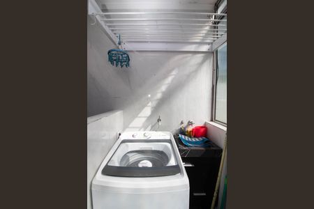 Apartamento à venda com 60m², 2 quartos e 1 vaga Apartamento à venda com 60m², 2 quartos e 1 vagaÁrea de Serviço