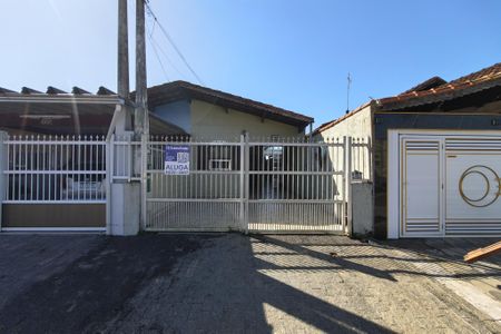 Fachada de casa para alugar com 2 quartos, 100m² em Jardim Imperador, Praia Grande