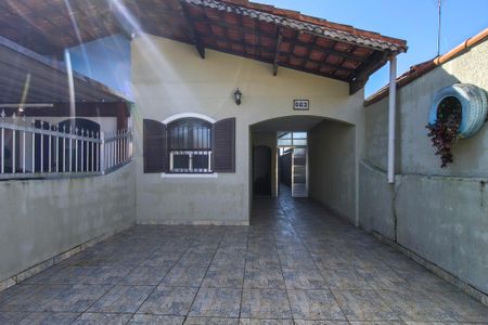 Casa para alugar com 100m², 2 quartos e 2 vagas Casa para alugar com 100m², 2 quartos e 2 vagasGaragem