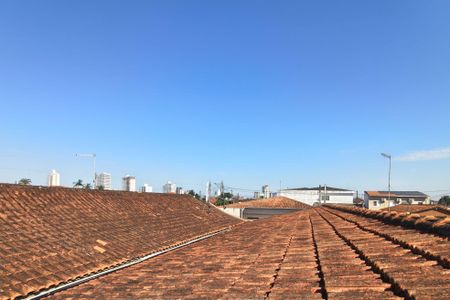 Casa para alugar com 100m², 2 quartos e 2 vagas Casa para alugar com 100m², 2 quartos e 2 vagasVista