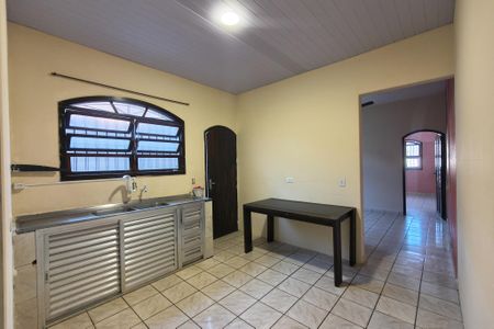 Cozinha  de casa para alugar com 2 quartos, 100m² em Jardim Imperador, Praia Grande