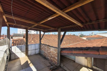 Casa para alugar com 100m², 2 quartos e 2 vagas Casa para alugar com 100m², 2 quartos e 2 vagasÁrea superior