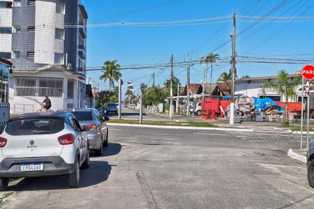 Casa para alugar com 100m², 2 quartos e 2 vagas Casa para alugar com 100m², 2 quartos e 2 vagasVista da Rua