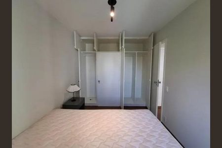 Apartamento para alugar com 67m², 2 quartos e 1 vaga