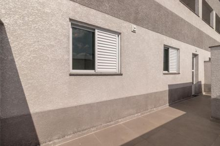 Quintal de apartamento para alugar com 2 quartos, 51m² em Cidade São Mateus, São Paulo