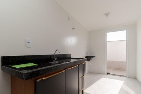 Cozinha de apartamento para alugar com 2 quartos, 51m² em Cidade São Mateus, São Paulo