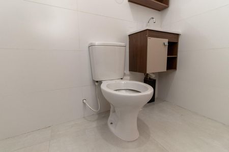 Apartamento para alugar com 51m², 2 quartos e sem vaga Apartamento para alugar com 51m², 2 quartos e sem vagaBanheiro