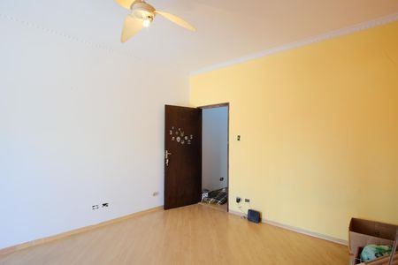 Casa para alugar com 164m², 2 quartos e 1 vagaSuíte 1