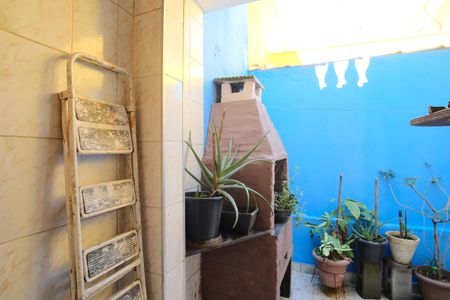 Casa para alugar com 164m², 2 quartos e 1 vagaÁrea de Serviço