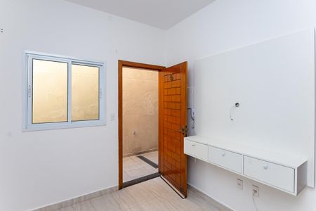 Sala de casa de condomínio para alugar com 2 quartos, 50m² em Vila Nova Mazzei, São Paulo