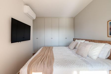 Apartamento para alugar com 2 quartos, 80m² em Moema, São Paulo