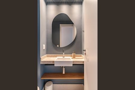 Apartamento para alugar com 2 quartos, 80m² em Moema, São Paulo