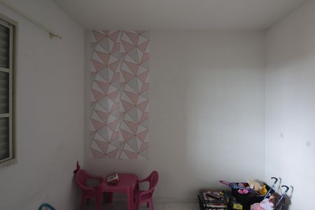 Quarto 2 de casa para alugar com 3 quartos, 90m² em Alípio de Melo, Belo Horizonte