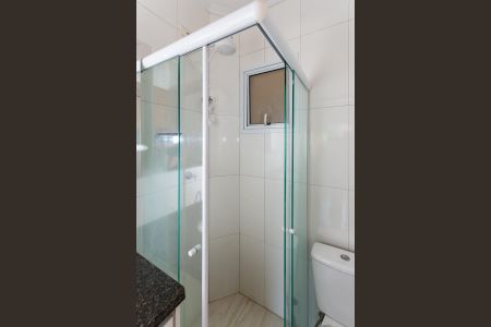 Banheiro Social de casa de condomínio para alugar com 1 quarto, 38m² em Vila Nova Mazzei, São Paulo