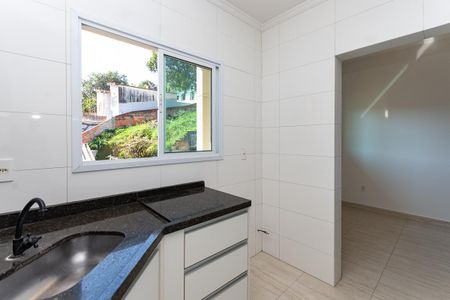 Cozinha de casa de condomínio para alugar com 1 quarto, 38m² em Vila Nova Mazzei, São Paulo