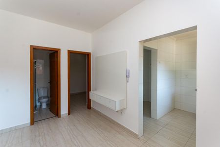 Casa de condomínio para alugar com 38m², 1 quarto e sem vaga Casa de condomínio para alugar com 38m², 1 quarto e sem vagaSala
