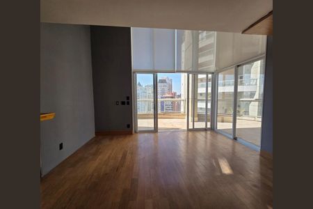 Apartamento para alugar com 2 quartos, 136m² em Vila Nova Conceição, São Paulo