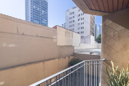 Apartamento à venda com 65m², 2 quartos e 1 vaga Apartamento à venda com 65m², 2 quartos e 1 vagaVaranda